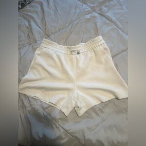Lululemon soft stream high rise shorts